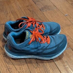 Topo Magnifly 3 Athletic Blue and Orange Running Shoes